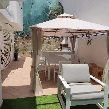 Villa El Quijote With Private Heated Pool