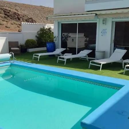 Villa El Quijote With Private Heated Pool *
